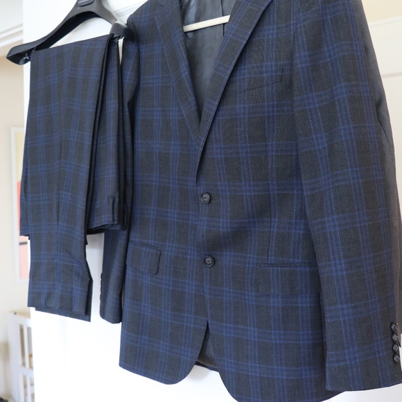 Men's Suit - Blue-pinstriped (38S), Canaletto - Made in Italy - Picture 1 of 11